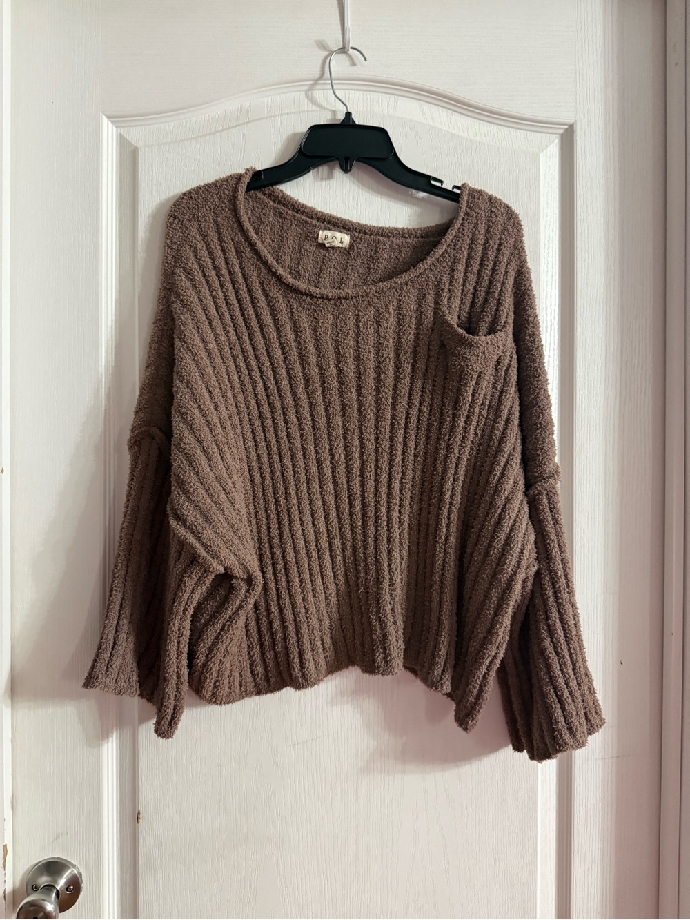 POL Women’s Oversized Brown Chenille Sweater Sz S. SP-36